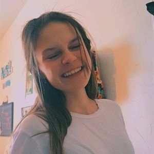 Meet your Posher, Lily